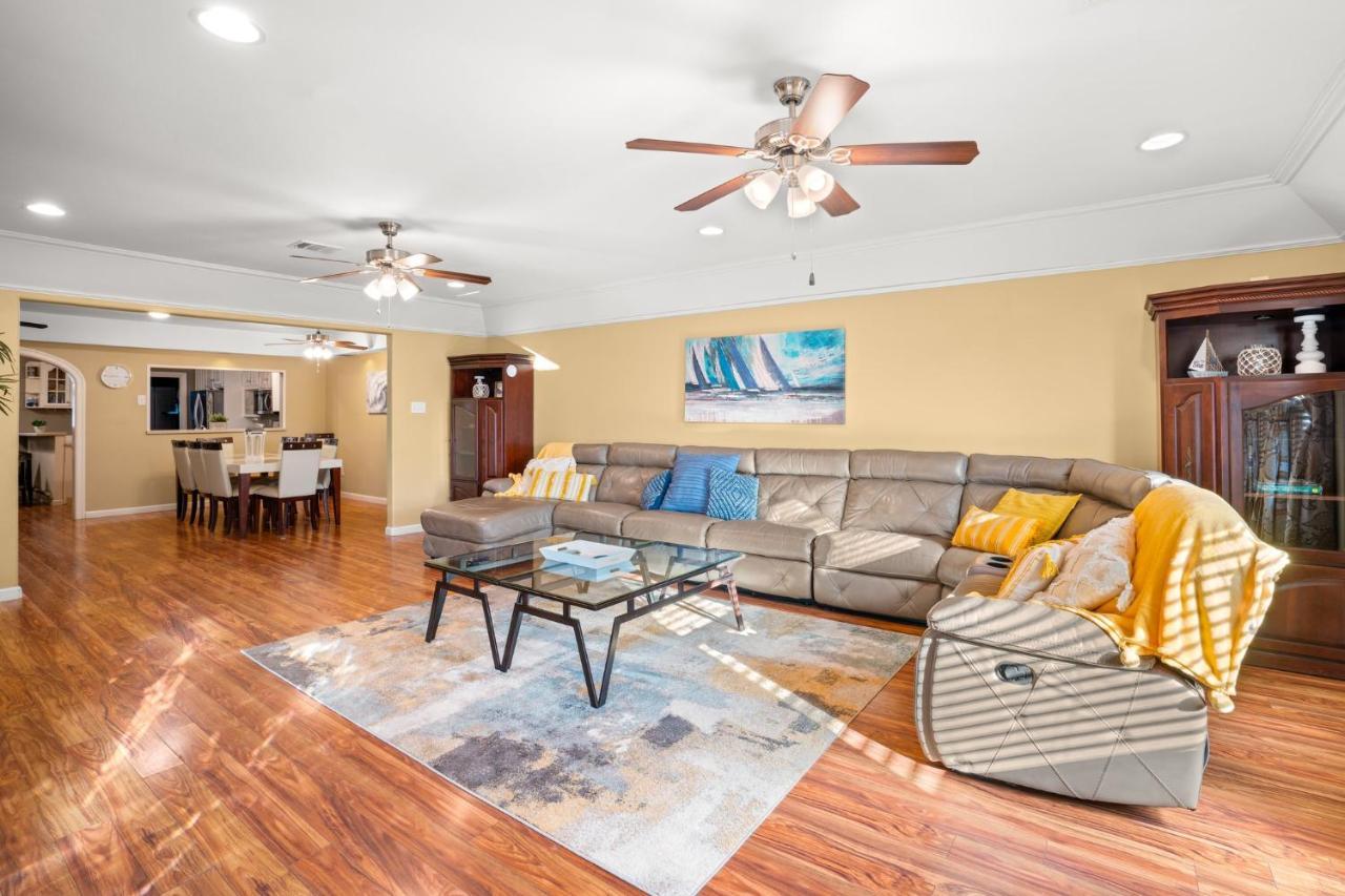 1 Min To Beach Ocean Breeze 3Br Fast Wifi Galveston Luaran gambar